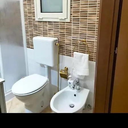 Lejlighed Suitecatania1946 *